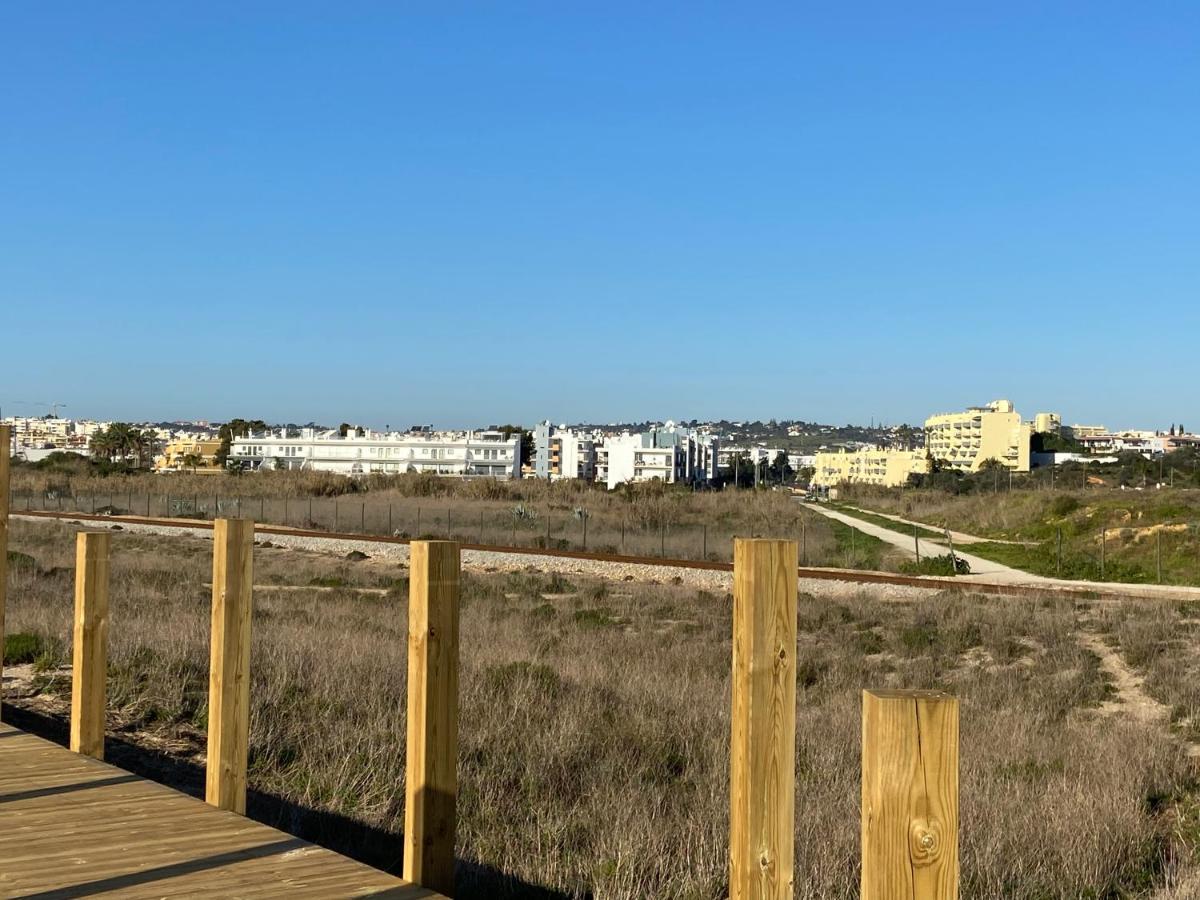 Condominio Do Mar Lagos Exteriör bild